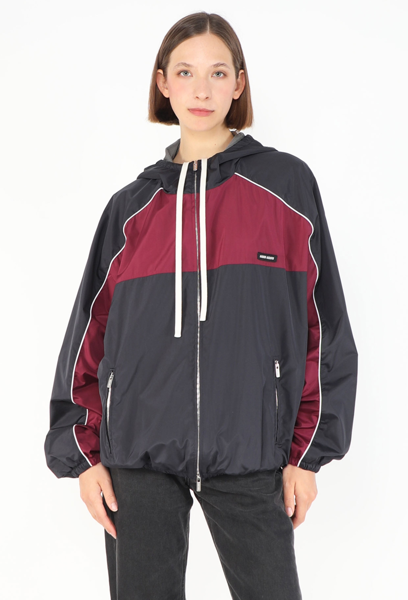 ジャケット・アウター miu miu men archive sleeveless jacket S/S 2025 Nylon Hooded Jacket - Miu Miu | ReSee