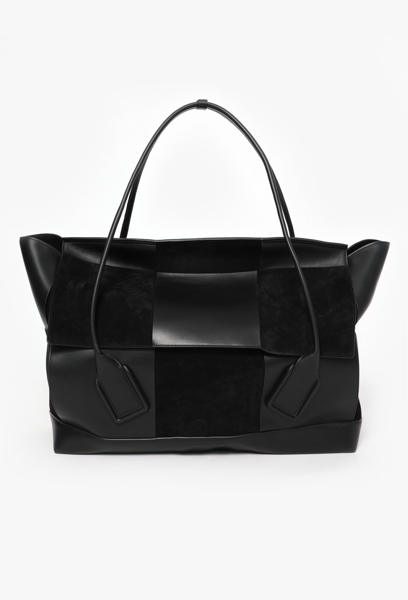 Maxi Arco Tote Bag – Black (Pre-Fall 2019) - Bottega Veneta | ReSee