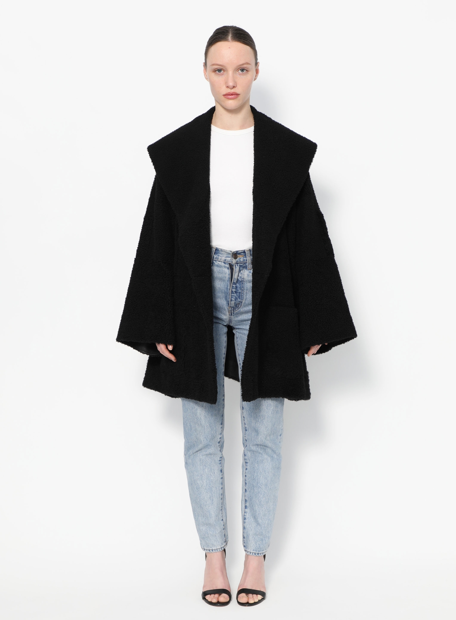 Misaki Oversized Shearling Coat | Authentic & Vintage | ReSee