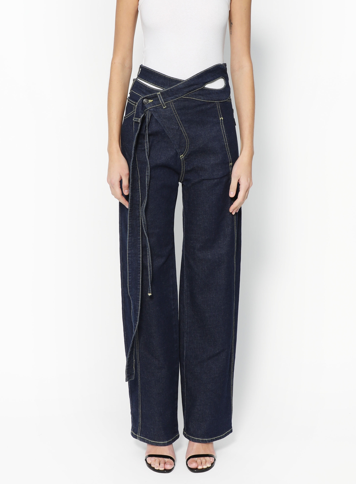 Signature Wrap Jeans | Authentic & Vintage | ReSee