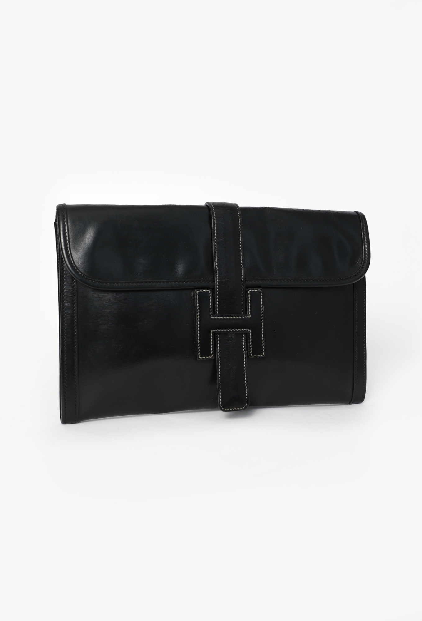 Jige Box Leather Clutch in Black – 1982 - Hermès | ReSee Jige Box Leather Clutch in Black – 1982 - Hermès | ReSee