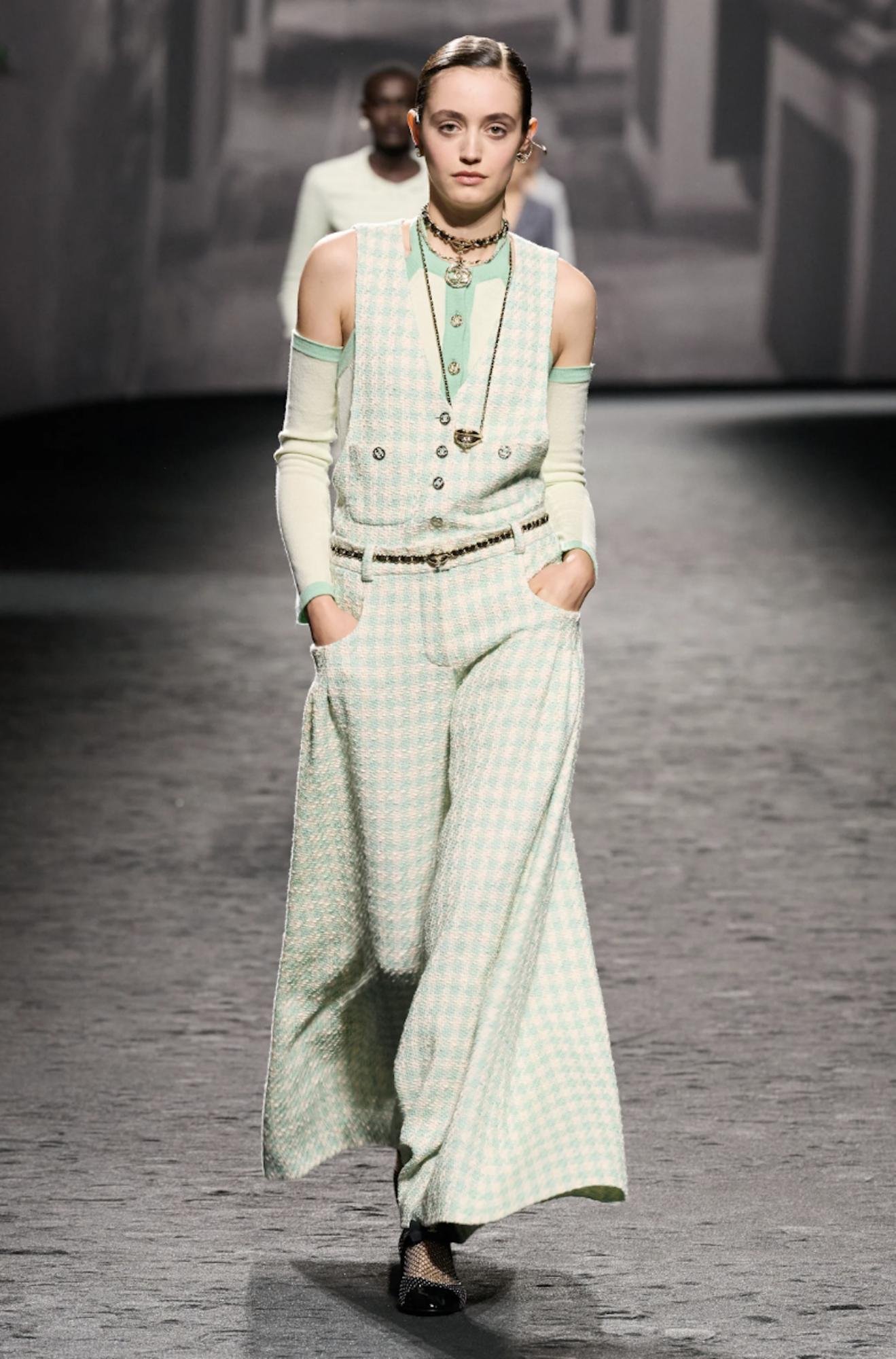 S/S 2023 Wide-Leg Tweed Jumpsuit - Chanel | ReSee