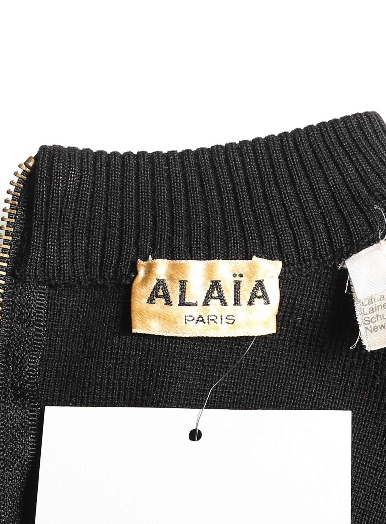 Knit Zipper Top | Authentic & Vintage | ReSee