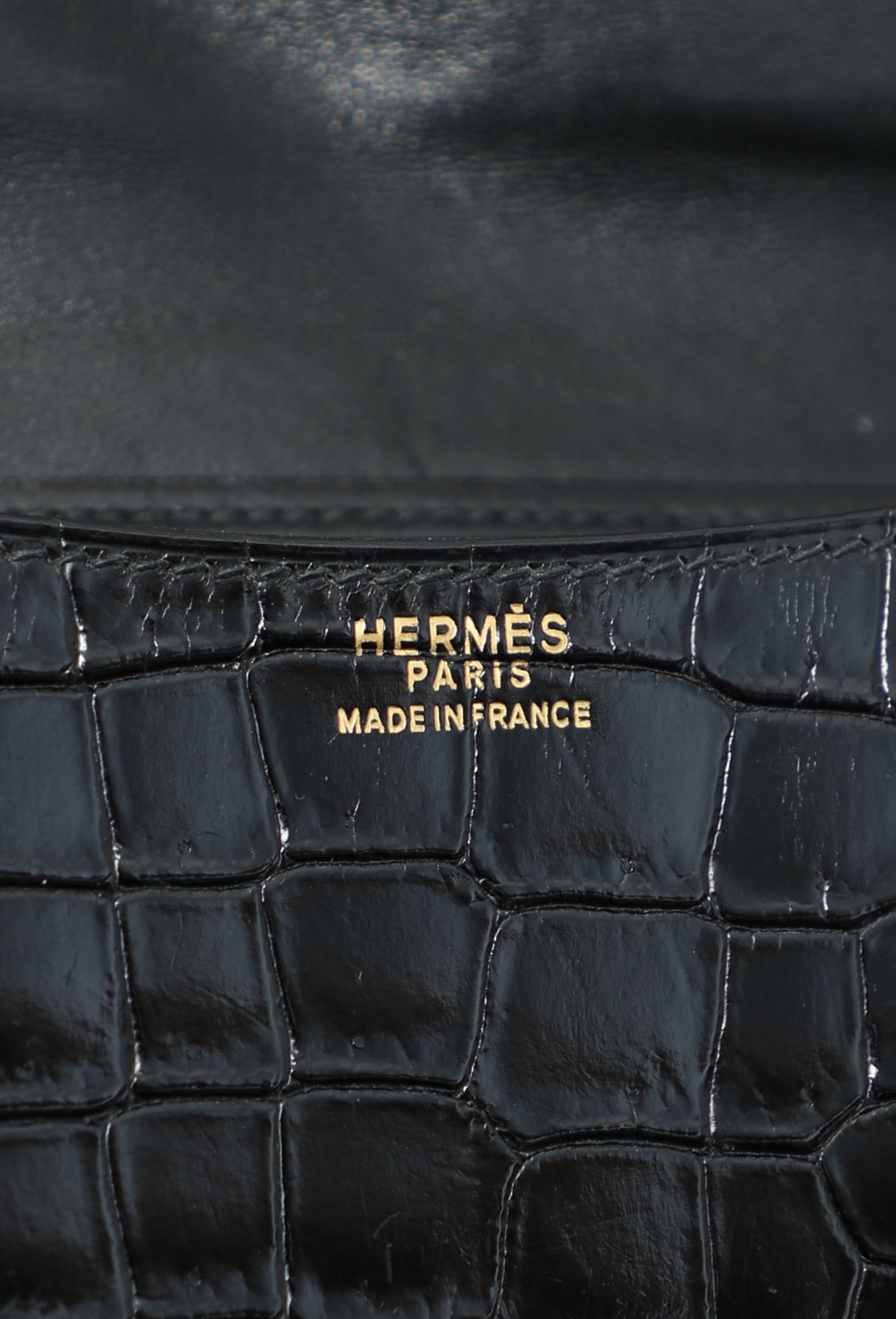 80s Black Porosus Constance 22 - Hermès | ReSee