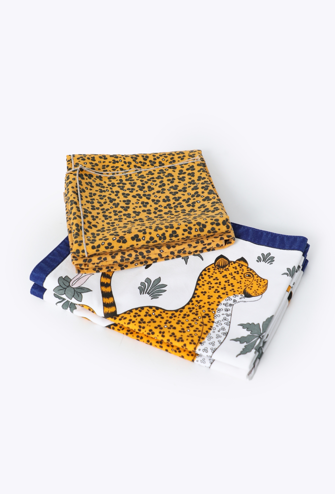 Vintage 'Les Léopards' 4-piece Placemat & Napkin Set - Hermès | ReSee