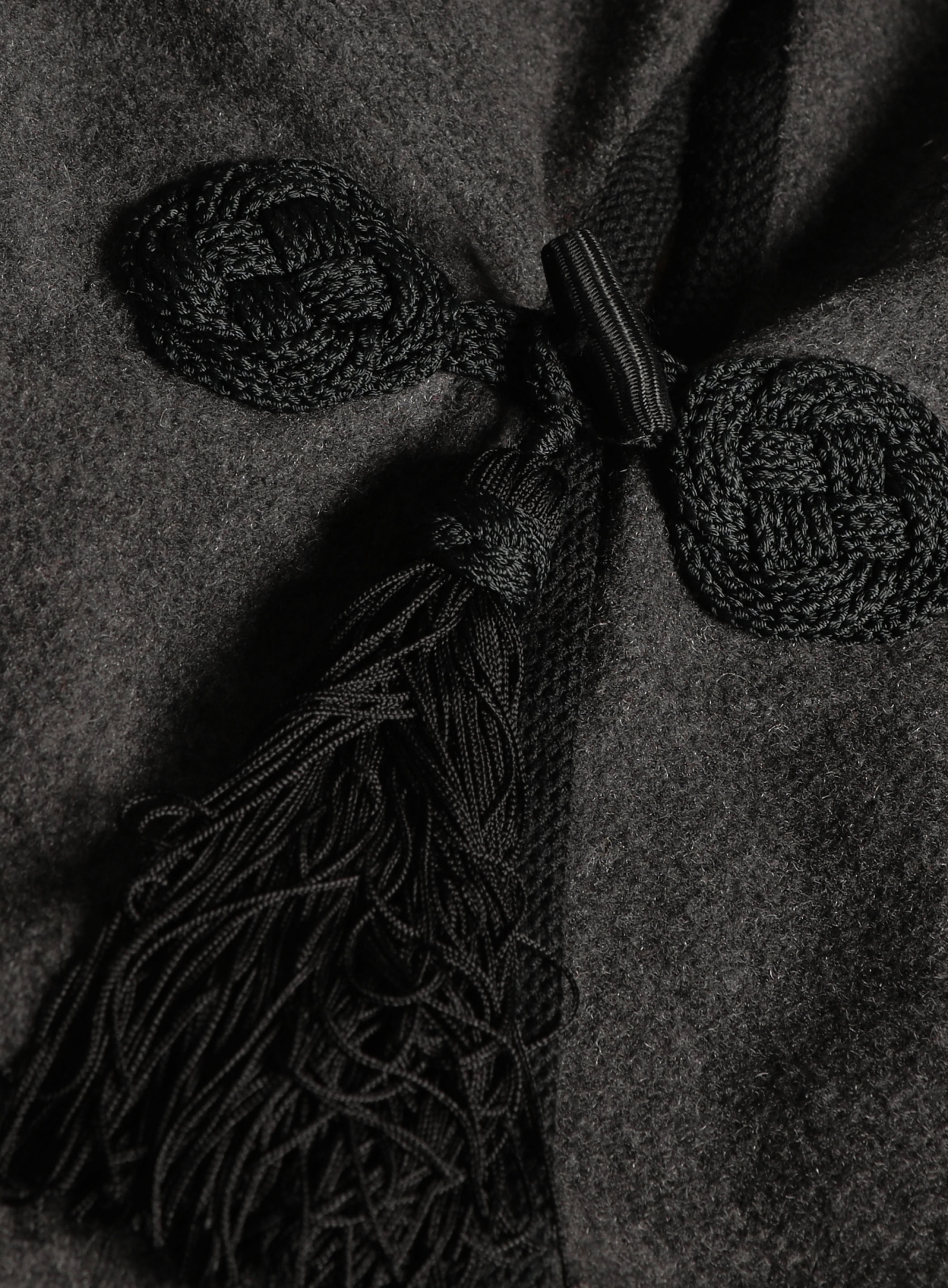 最終値下げ SAINT LAURENT PARIS レザーベスト Russian Hooded Tassel Cape | Authentic & Vintage | ReSee