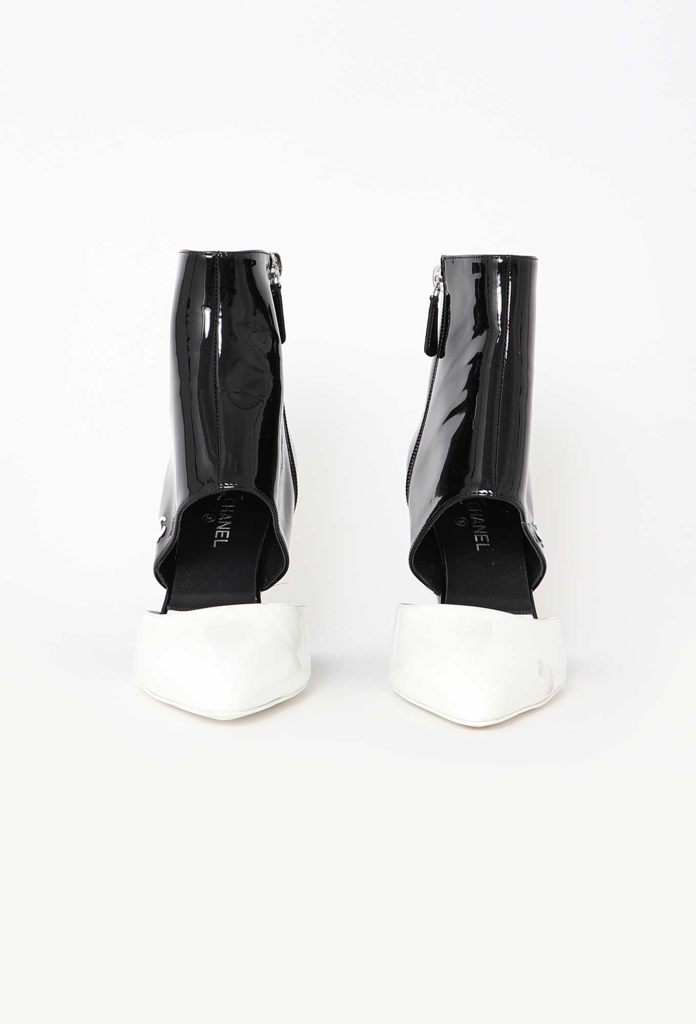 Resort 2020 Patent D'Orsay Pumps | Authentic & Vintage | ReSee