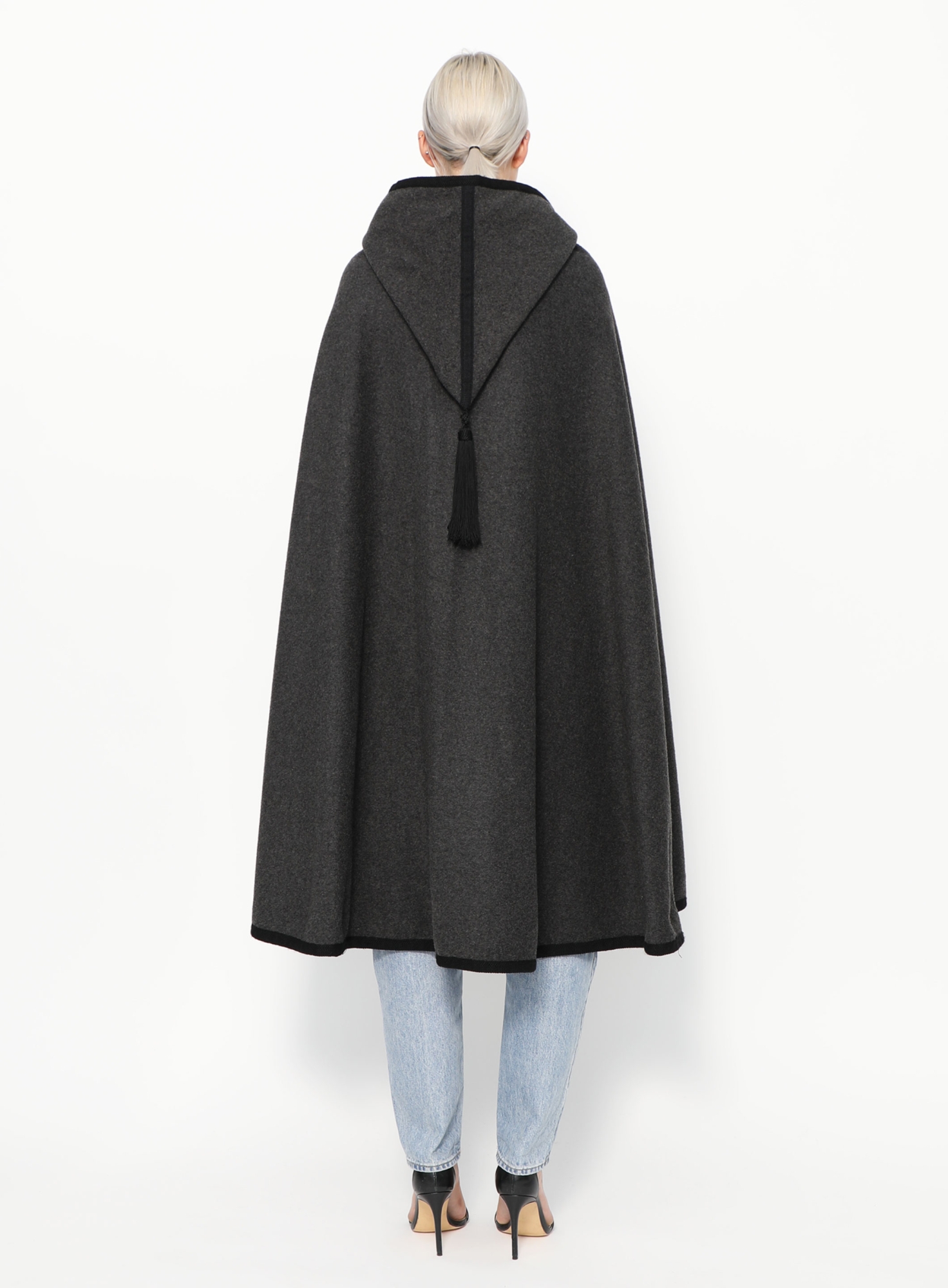 最終値下げ SAINT LAURENT PARIS レザーベスト Russian Hooded Tassel Cape | Authentic & Vintage | ReSee