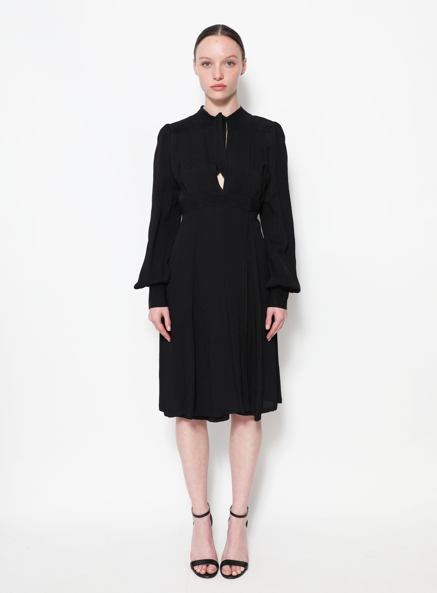 Timeless '70s Crpe Wrap Dress Black - Ossie Clark | ReSee Timeless '70s Crpe Wrap Dress Black - Ossie Clark | ReSee