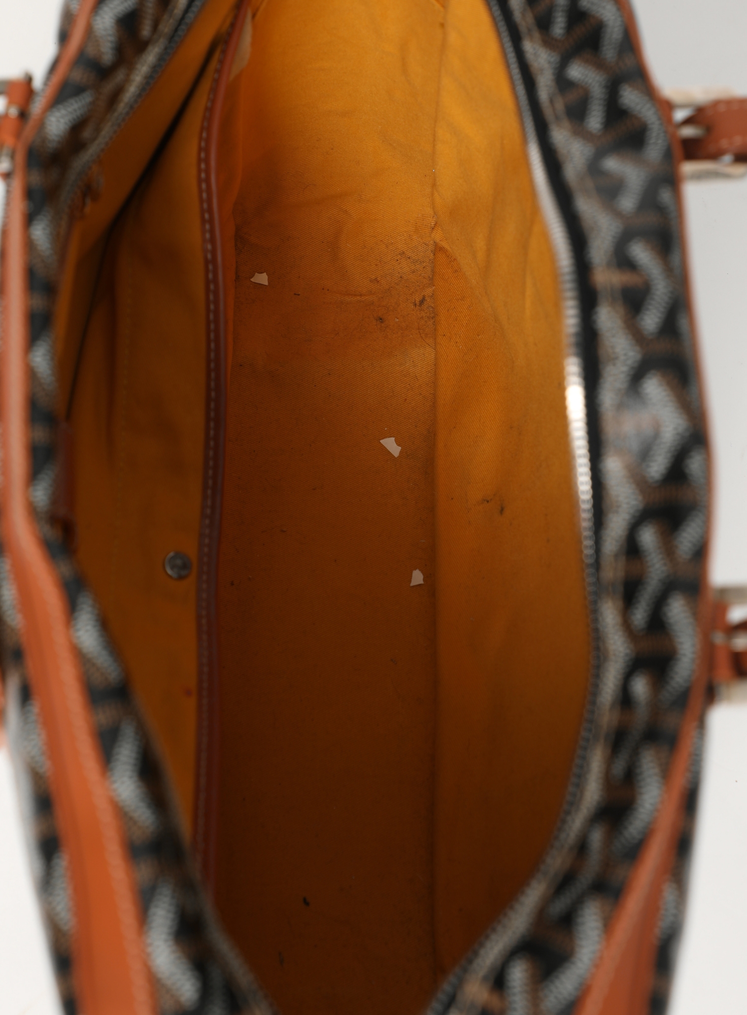 Ambassade MM Briefcase | Authentic & Vintage | ReSee