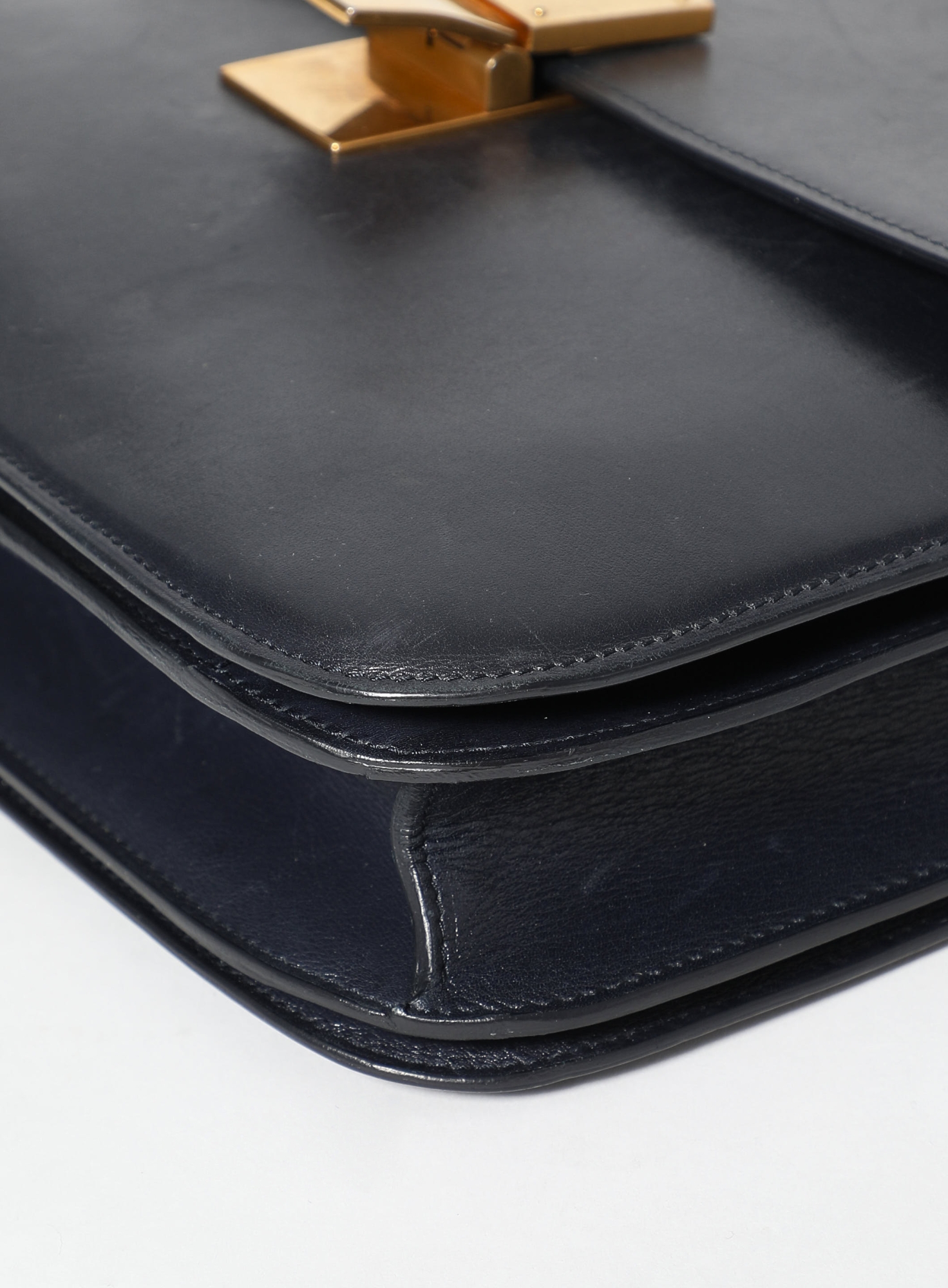 Classic Box Large Bag in Navy - Céline | ReSee