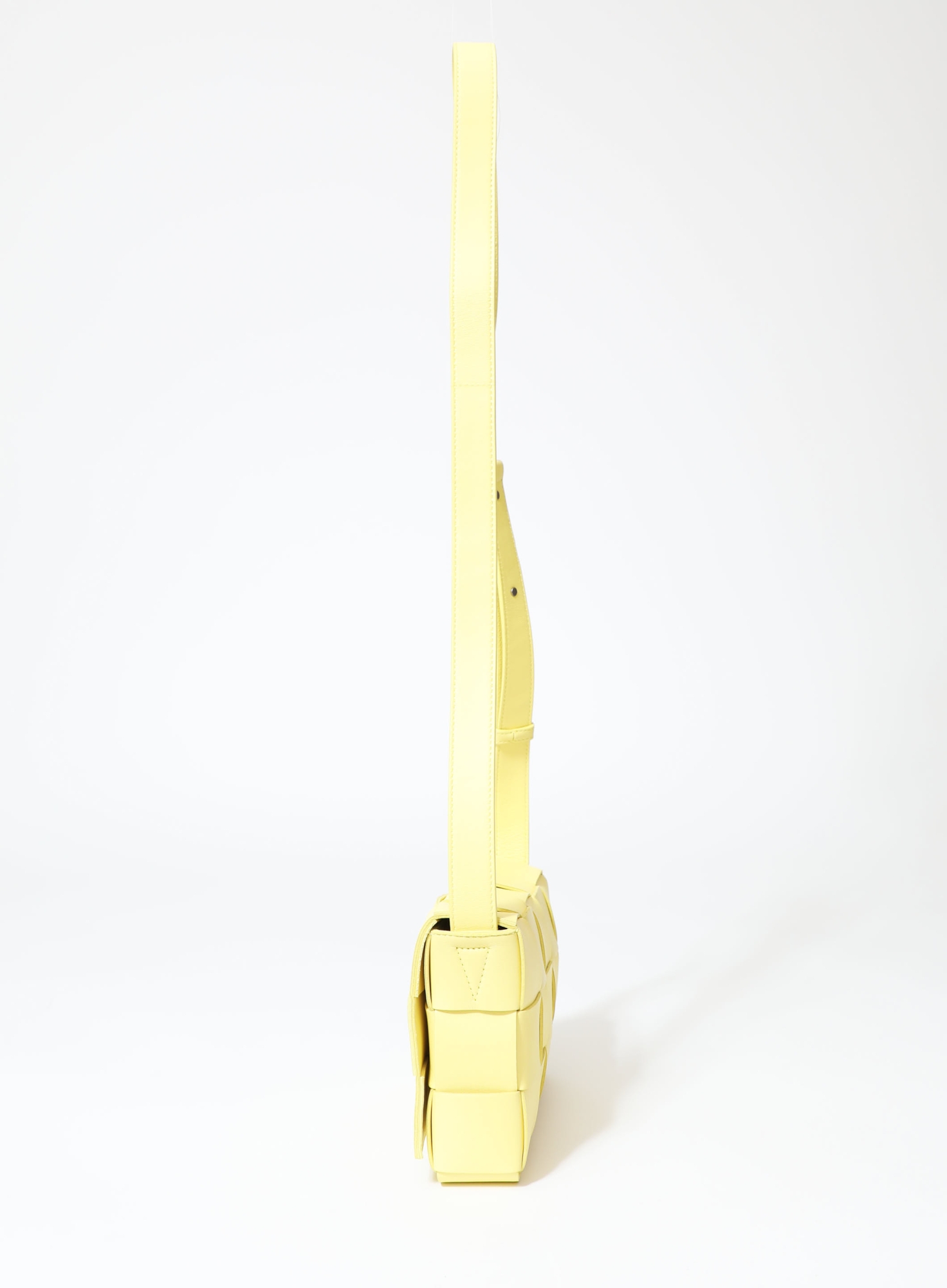 Rin様 BOTTEGA VENETA カセット イエロー 2020 Yellow Cassette Bag | Authentic & Vintage | ReSee