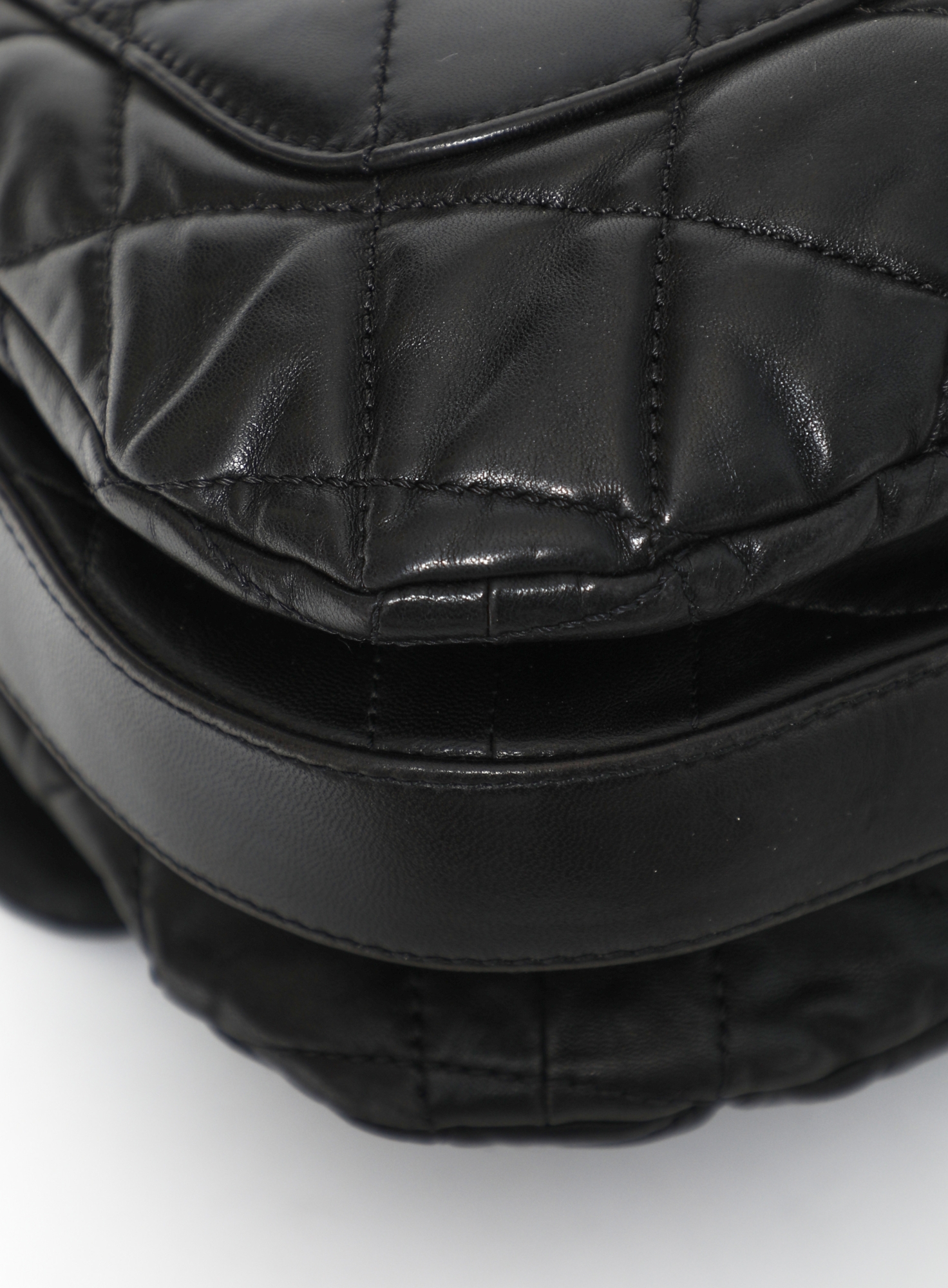 Three Accordion Flap Bag | Authentic & Vintage | ReSee