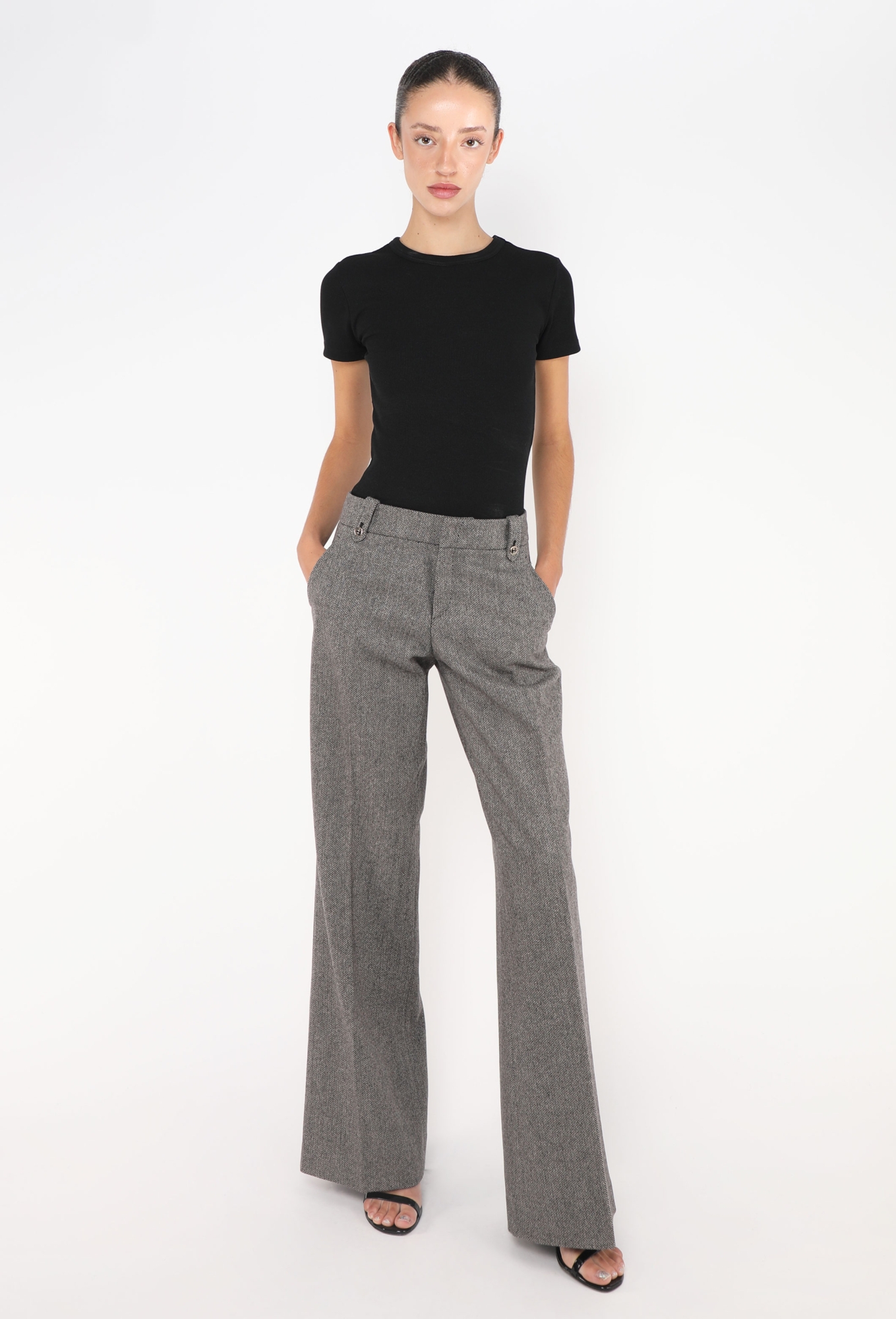 GUCCI ダークグレー ラメストレートパンツ 36 Herringbone Flared Suit - Gucci | ReSee