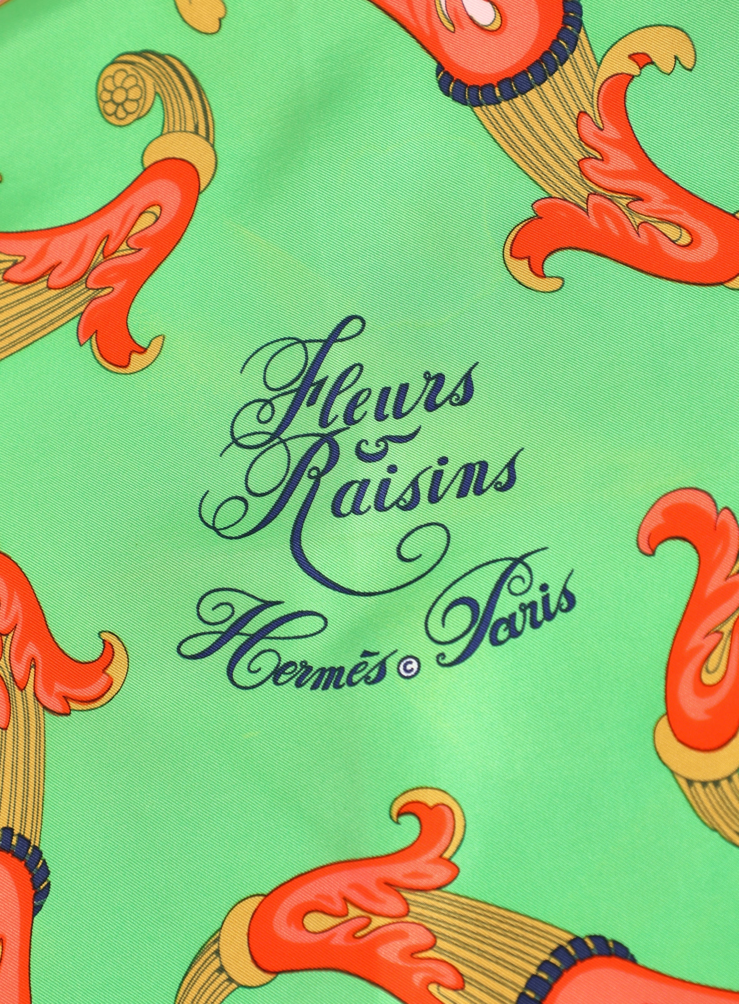 1981 'Fleurs et Raisins' 90cm Silk Carré | Authentic & Vintage | ReSee