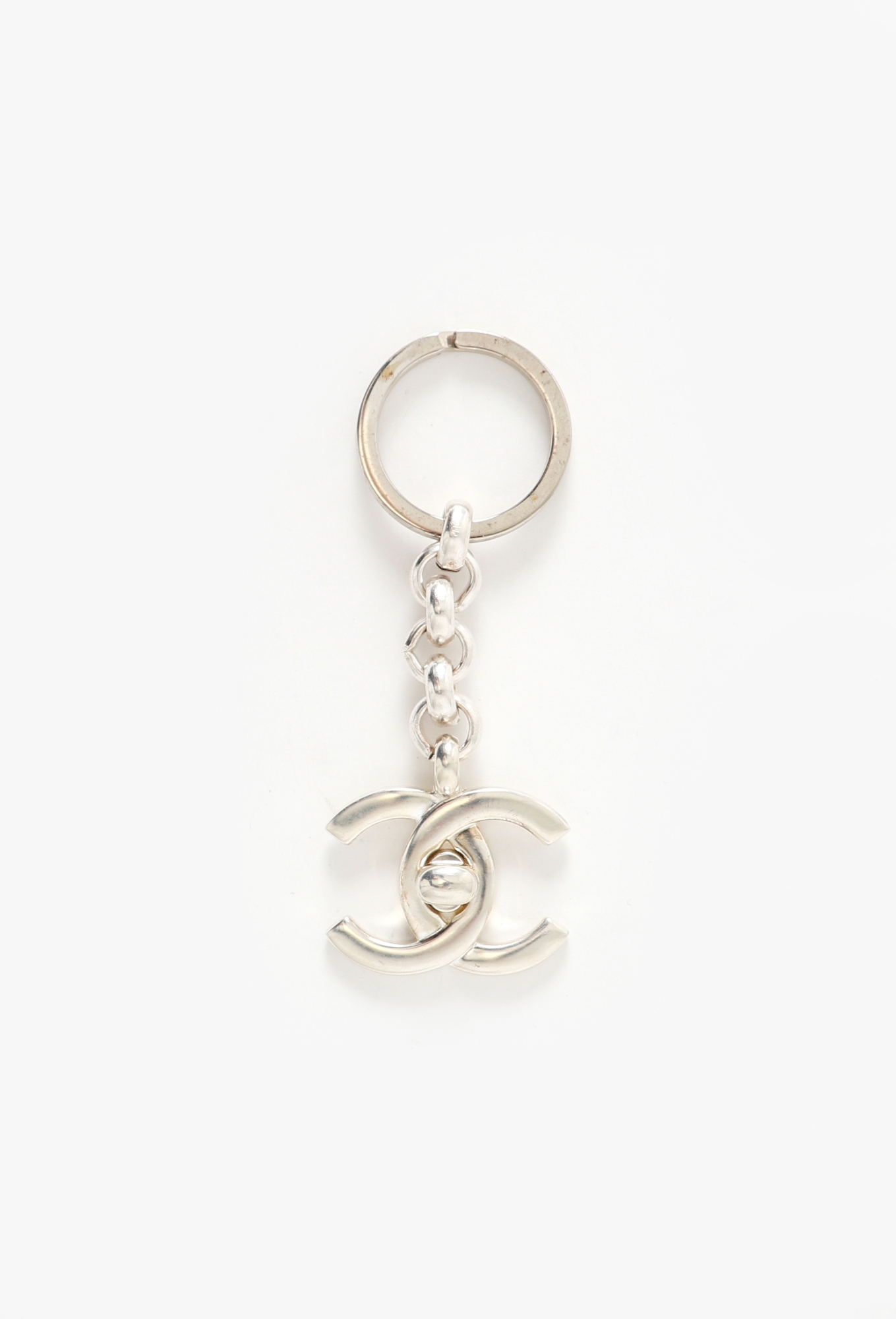 1996 CC Keychain - Chanel | Authentic & Vintage | ReSee