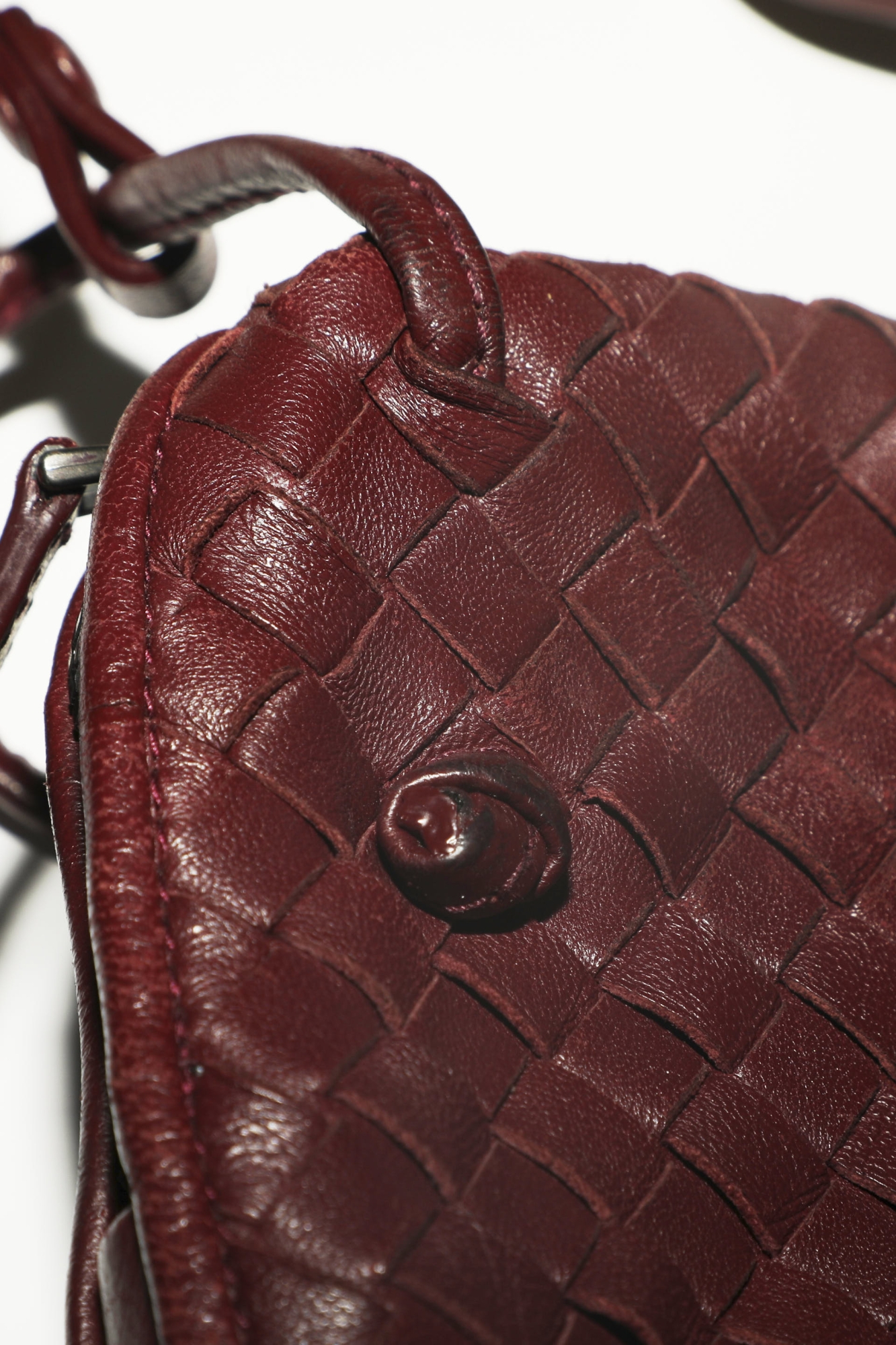 Intrecciato Nodini Crossbody Bag | Authentic & Vintage | ReSee