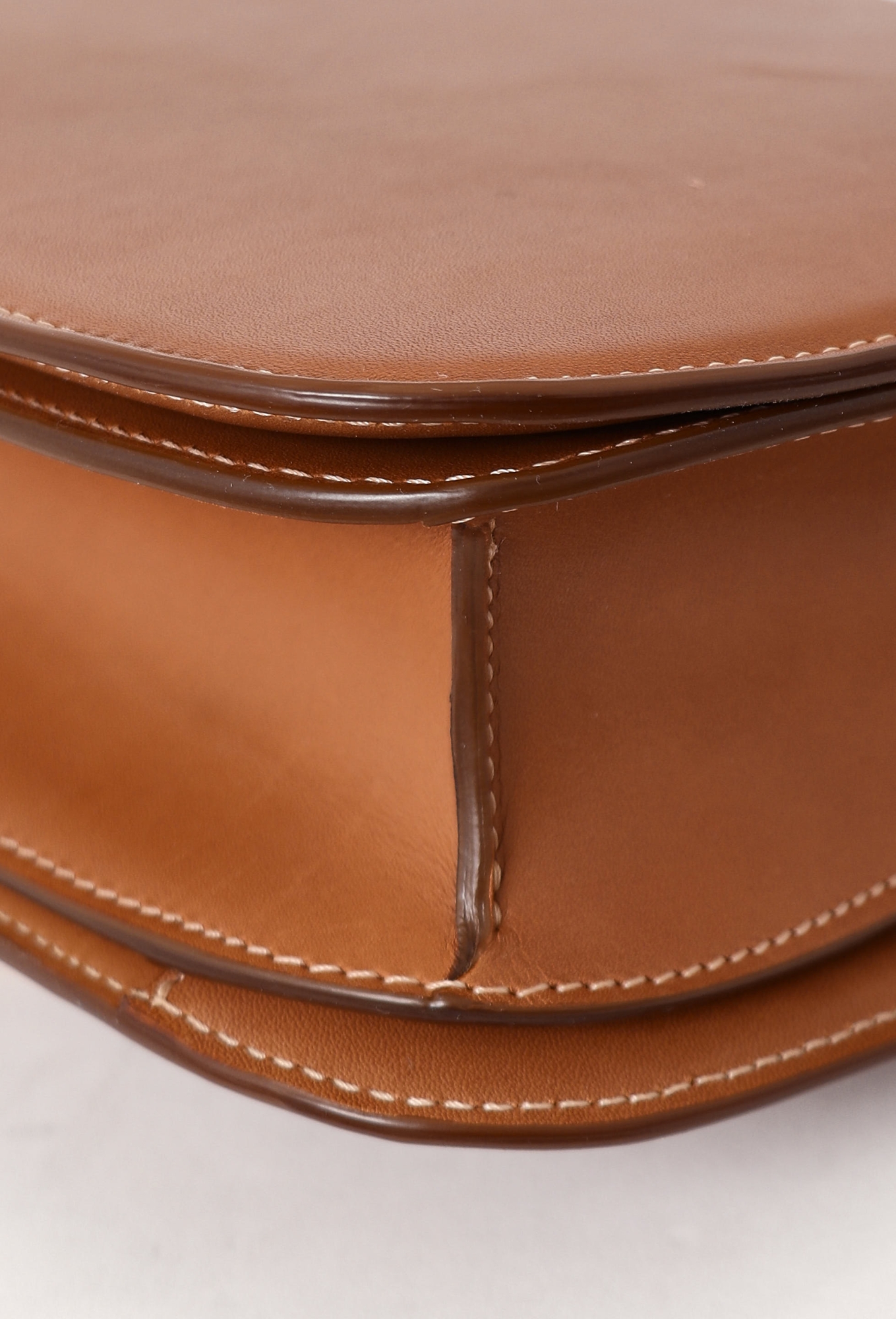 Classic Box Bag Camel - Céline | ReSee
