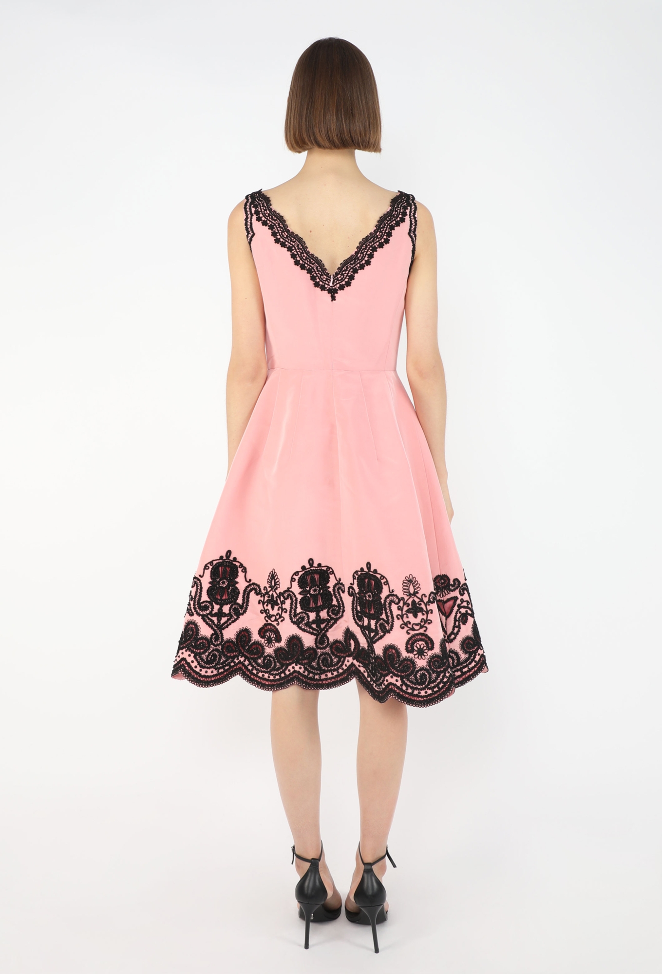 Soutache Embellished Dress, S/S 2013 - Oscar De La Renta | ReSee Soutache Embellished Dress, S/S 2013 - Oscar De La Renta | ReSee