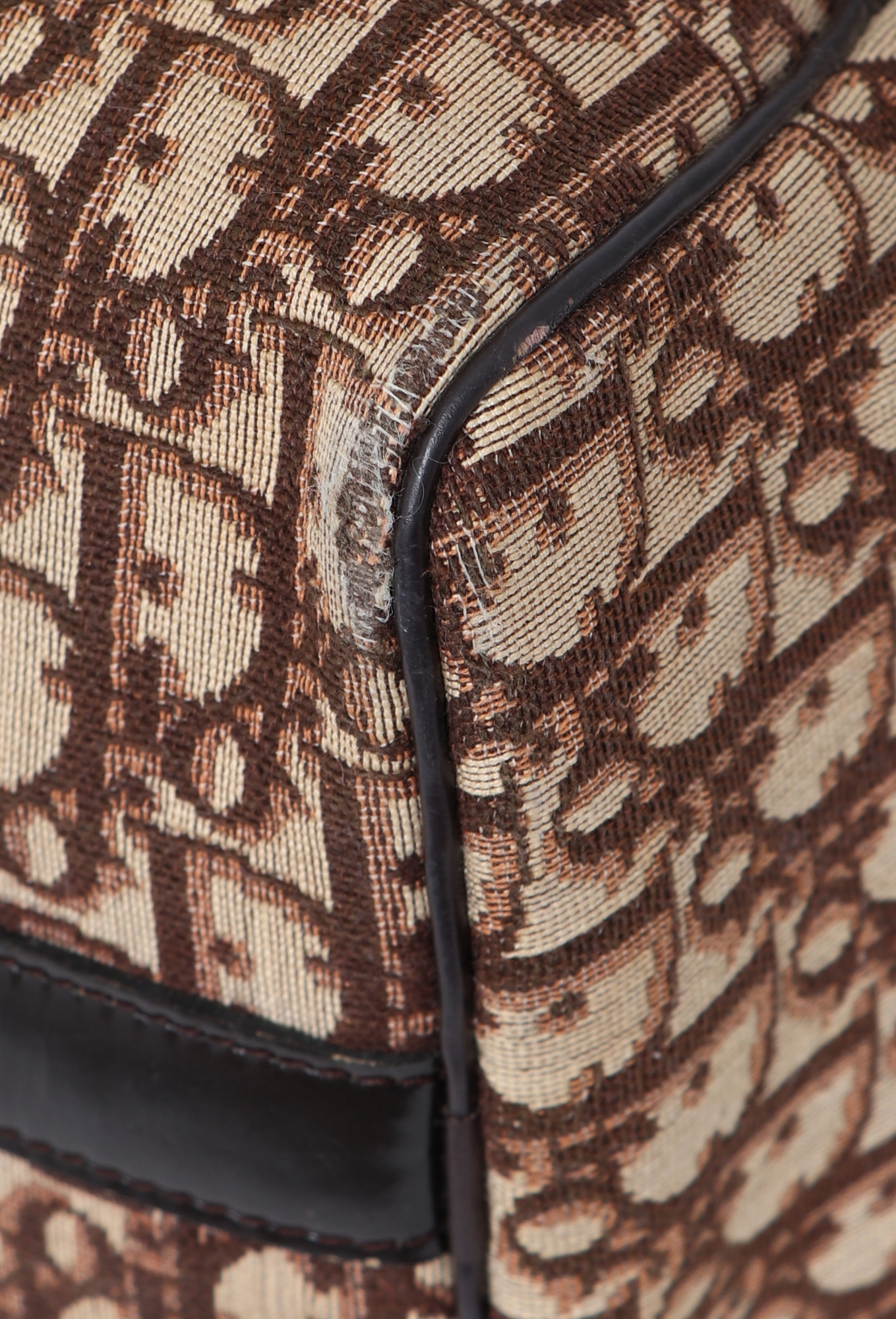 70s Oblique Boston Bag | Authentic & Vintage | ReSee
