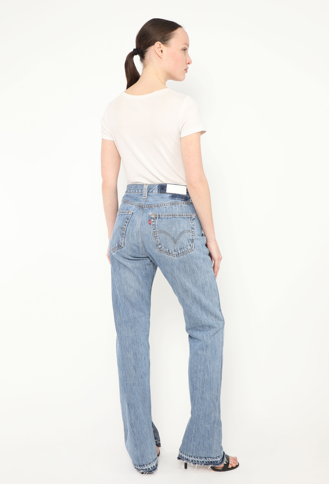 x Re/Done Distressed Slit Jeans - Levi's | Authentic & Vintage | ReSee