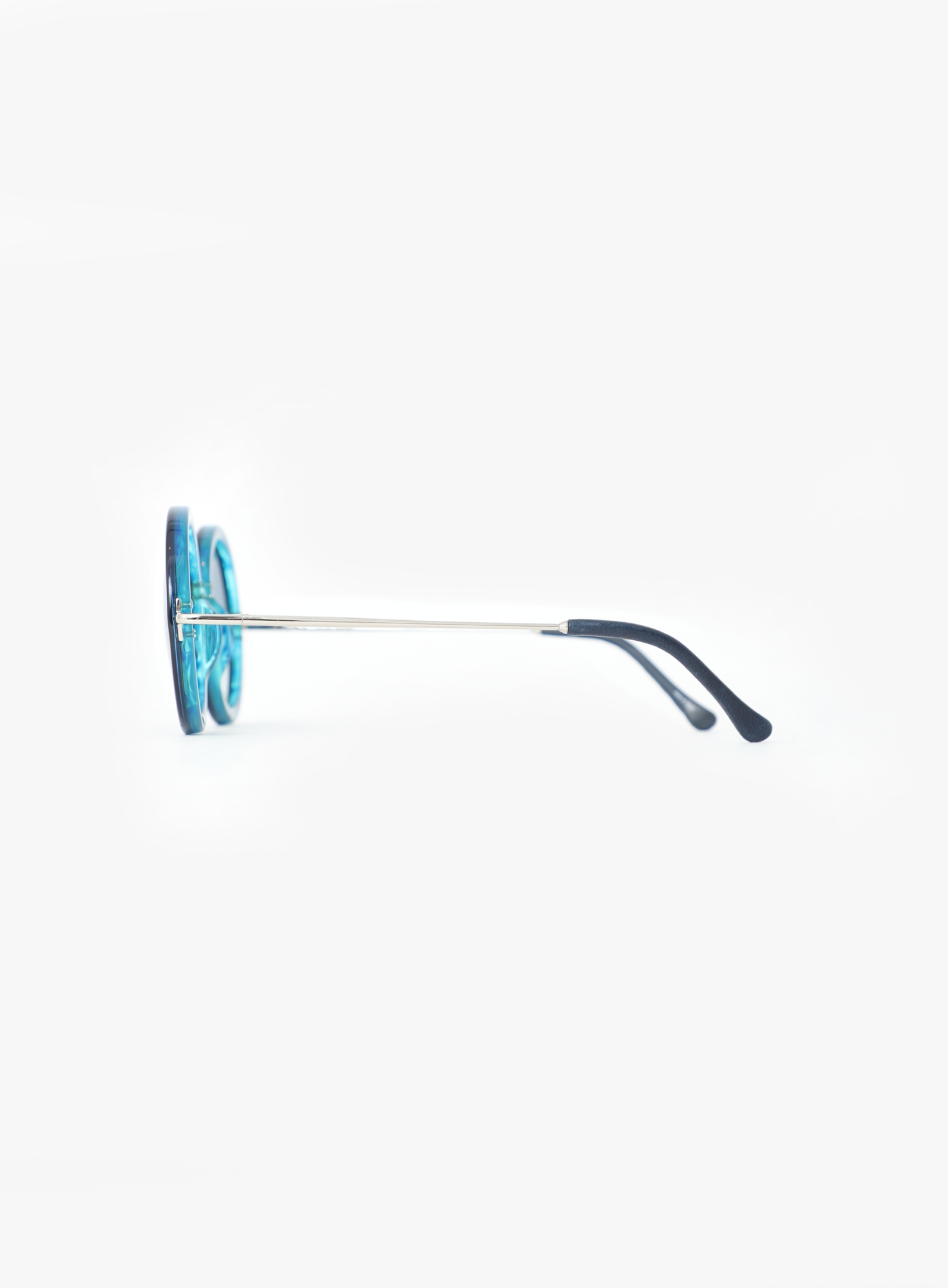 Linda Farrow Gallery x The Row Women\'s Luxury Sunglasses White/Mint NIB The Row x Linda Farrow | The RealReal main image 4