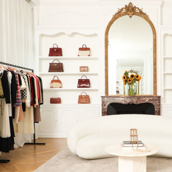 Visit our Showroom Visit our Showroom